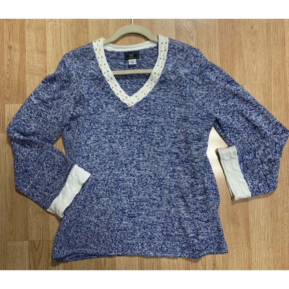 Lark Lane Women’s  Blue and White XL Pullover V Neck Sweater With Gold  Beads
